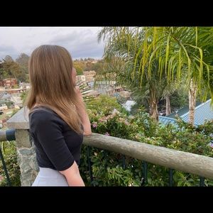 Meet your Posher, Elle